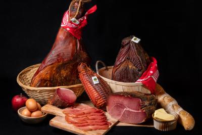 La production du Jambon d'Ardenne est soumis à un cahier des charges strict